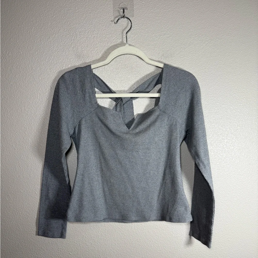Anthropologie Pilcro Gray Notch Neck Tee - small G3